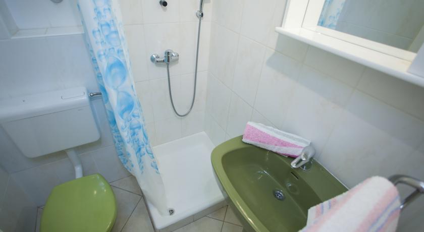 Villa Neda Makarska Oda fotoğraf