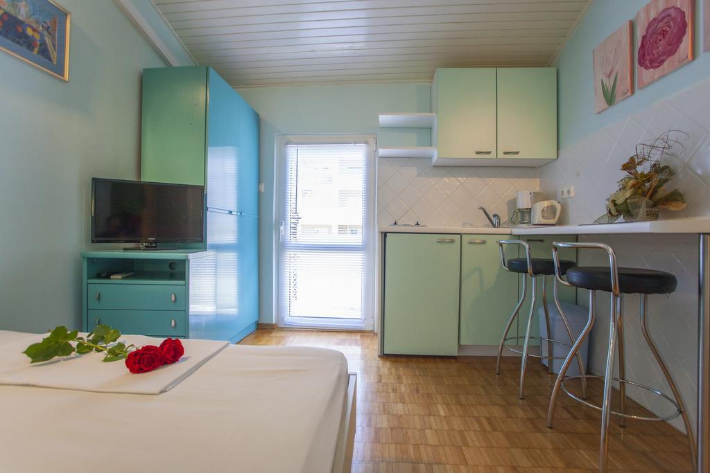 Villa Neda Makarska Oda fotoğraf