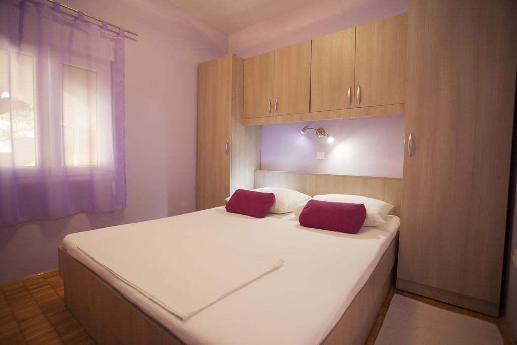 Villa Neda Makarska Oda fotoğraf